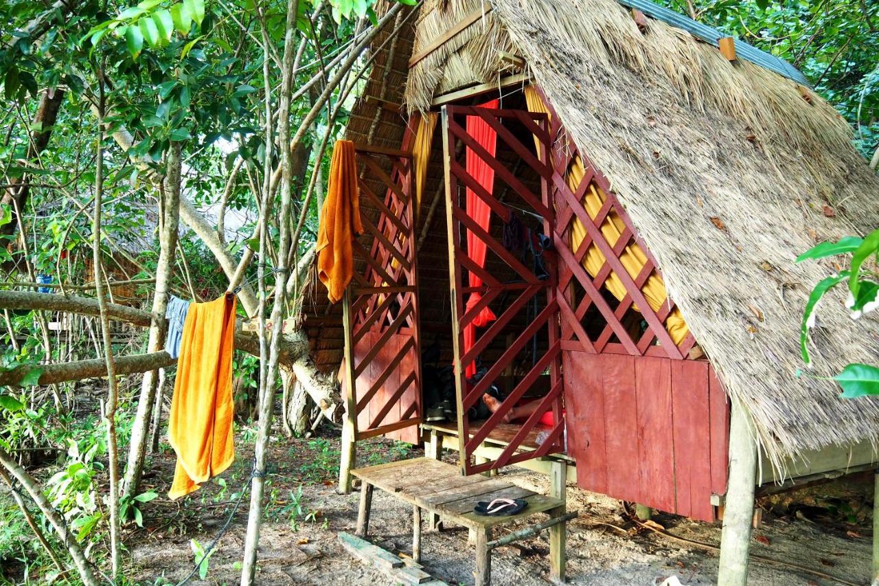 Hotel Crusoe Koh Takiev Island Koh Ta Kiev Exterior foto