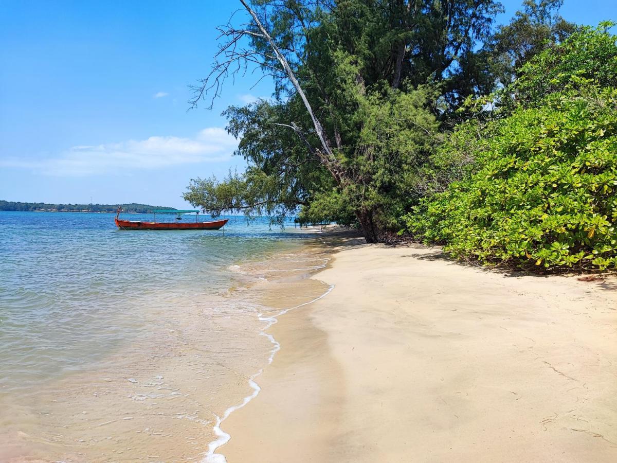 Hotel Crusoe Koh Takiev Island Koh Ta Kiev Exterior foto